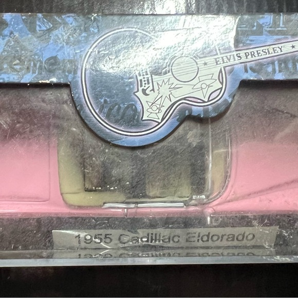 Pink Convertible Model Car - Picture 3 of 5